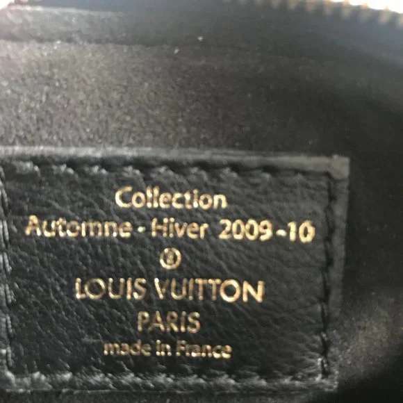 EXTREMELY RARE Louis Vuitton Gold sequins logo monogram mini pochette purse - Picture 6 of 9